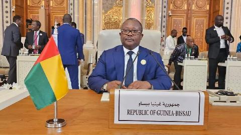 Предсједник Гвинеје Бисао тврди да је преживио покушај државног удара