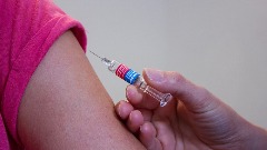 Почиње вакцинација средњошколаца и систематски прегледи за упис у први разред