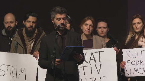 Перформанс уочи представе: Глумци опет исказали незадовољство