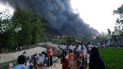Пожар прогутао избјеглички камп Рохинџа, 12.000 бескућника