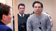 Брајан Волш пред судом, четири мјесеца након нестанка супруге Ане