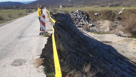 Sanirati majdan u nikšićkom selu Lukovo thumb2.jpg