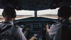 АИ технологија би могла преузети улогу копилота у авионима