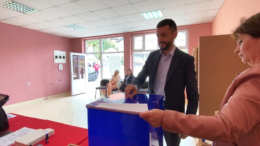Живковић гласао у Пљевљима