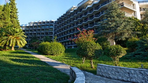 "Ako Novljani dozvole da se Institut privatizuje, možemo zaključati grad" thumb2.jpg