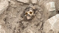 Археолози открили 3.000 година стару мумију испод седам тона смећа