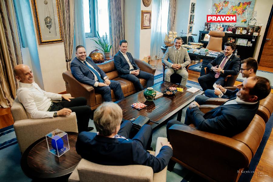 Са састанка