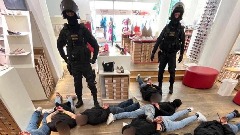 Ухапшено преко 30 хулигана након нереда у Прагу