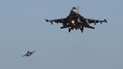 РСЕ: Данска почела обуку украјинских пилота за авионе Ф-16