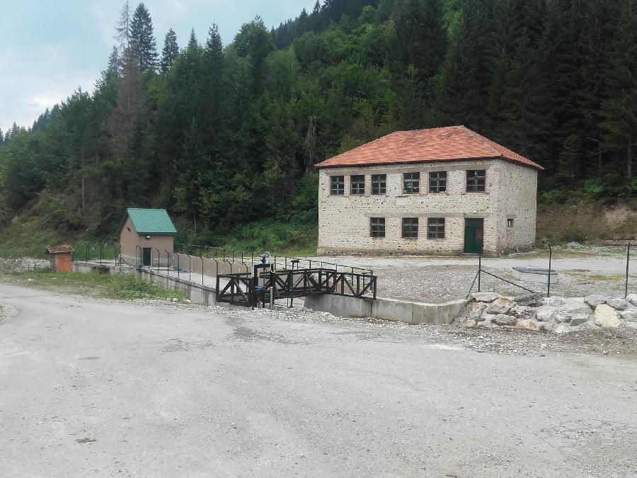 Мјештани сумњају да је инвестиција била класично претурање донаторског новца
