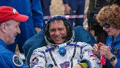 НАСА астронаут оборио рекорде, поново на земљи након 371 дан