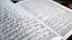 Испред Турске куће у Њујорку оскрнављен Куран
