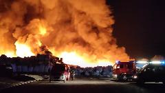 Велики пожар у Осијеку – грађани упозорени да не излазе напоље