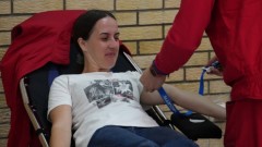 thumb1.jpg