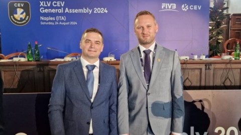 Kažić i Bošković na FIVB kongresu u Portu thumb2.jpg