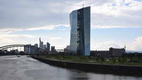 Evropska centralna banka snizila kamatne stope thumb2.jpg