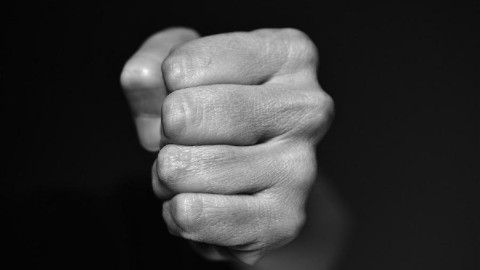 thumb2.jpg