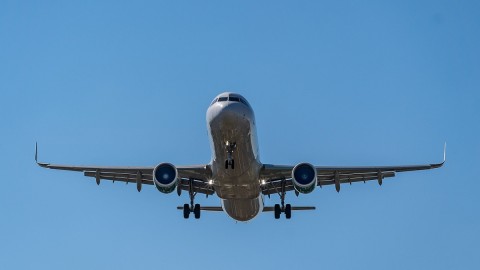 Američka mornarica traga za posadom aviona koji se srušio thumb2.jpg