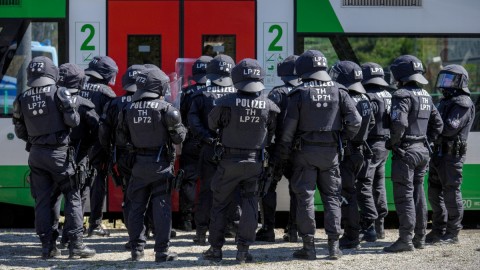 Njemačka policija spremna za huligane tokom Evropskog prvenstva thumb2.jpg