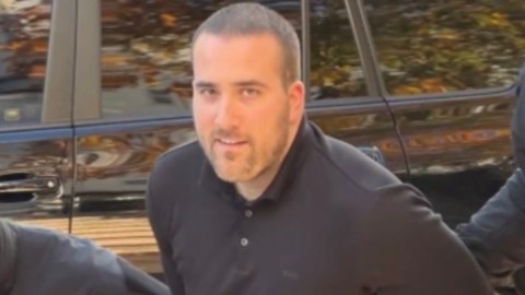 thumb2.jpg