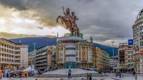 Uhapšen direktor komunalnog preduzeća u Skoplju zbog višednevnog neodvoženja smeća thumb2.jpg