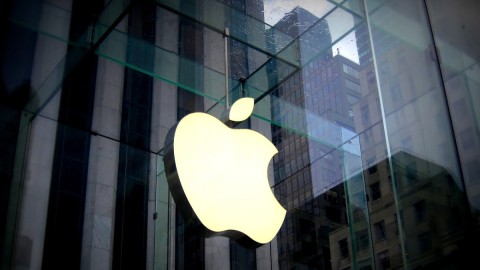 Apple najavio ulaganje 100 milijardi dolara u domaću proizvodnju thumb2.jpg