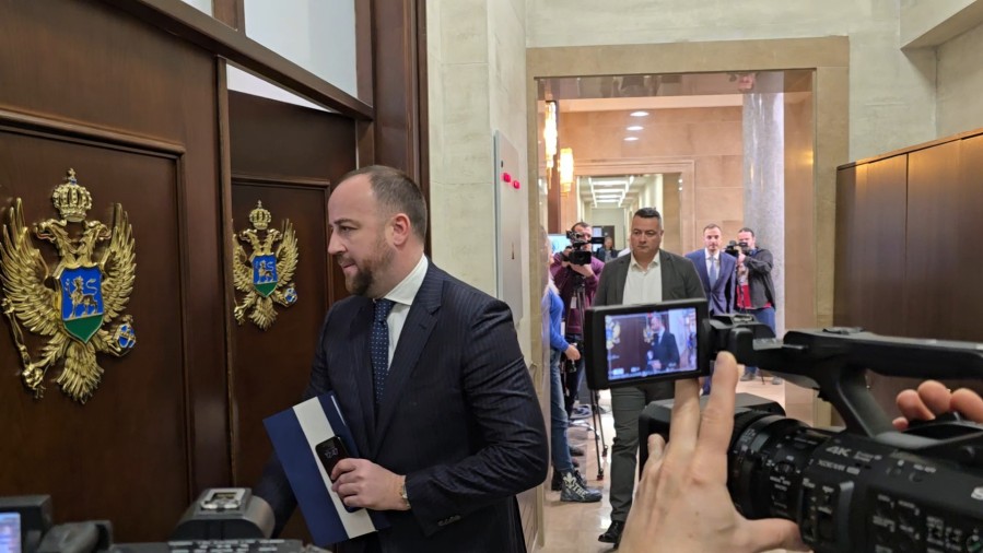 Nikolić dolazi na kolegijum