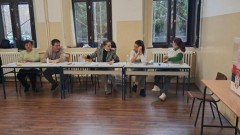 Lokalni izbori u Srbiji: 'Slika vanrednog političkog trenutka'