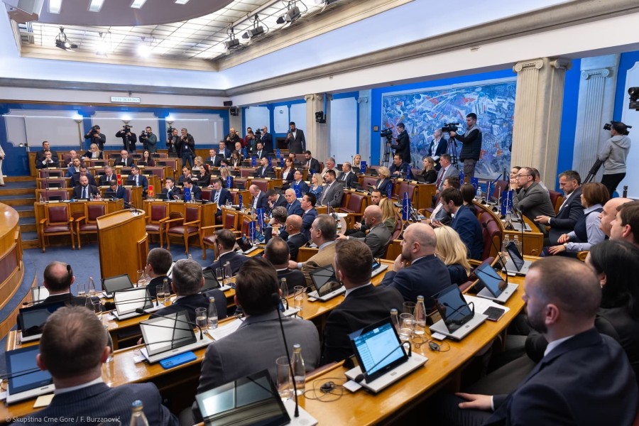 Premijerski sat bio posvećen i pitanju javnog duga 
