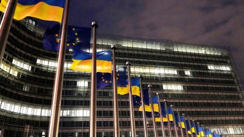 EU predstavila fond od 2,3 milijarde eura za obnovu Ukrajine thumb2.jpg