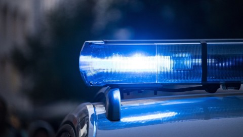 Zagreb: Opljačkana banka, policija traga za osumnjičenim thumb2.jpg