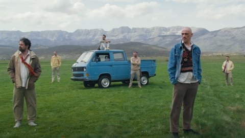 Grupa Zoster objavila spot za pjesmu "Ne okrećem se tata" thumb2.jpg