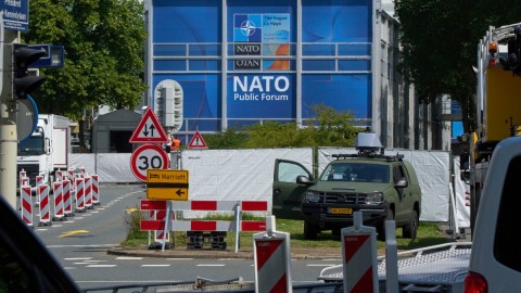 U Hagu zbog predstojećeg Samita NATO-a teško obezbjeđenje i poremećen život thumb2.jpg