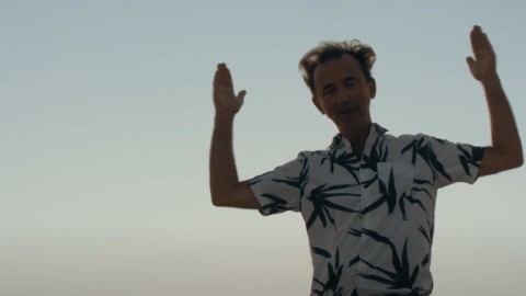 thumb2.jpg