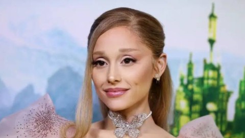 Ariana Grande i Robert de Niro zajedno na velikom platnu: Stiže holivudska "bomba" thumb2.jpg