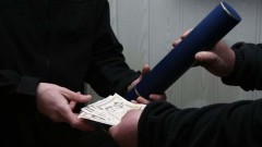 thumb1.jpg