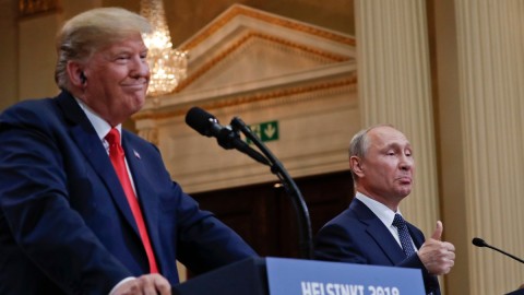 Kremlj: Putin rekao Trampu da je spreman da pomogne u nuklearnim pregovorima sa Iranom thumb2.jpg