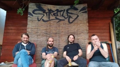 Stratus objavljuju novi album nakon 30 godina thumb2.jpg
