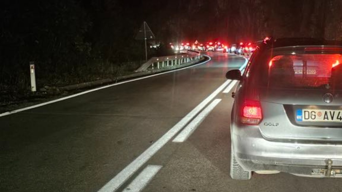 Udes na putu Nikšić-Danilovgrad, velike kolone