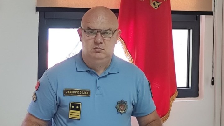 thumb3.jpg