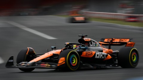 Pjastri tek 12. na treningu - nastavak krize vodećeg u F1? thumb2.jpg