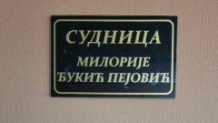 thumb1.jpg