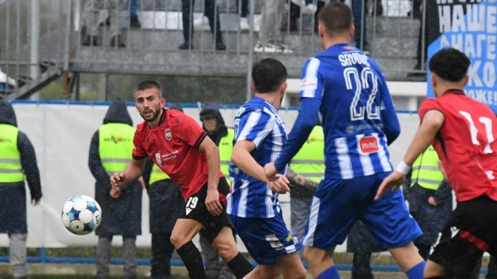 Novi okršaj Dečića i Budućnosti, Sutjeska dočekuje Jezero (TVCG2) thumb3.jpg