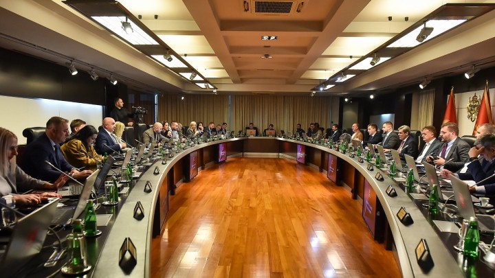 Pogledajte nova kadrovska rješenja Vlade thumb3.jpg