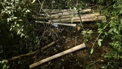 Policija poronašla bejzbol palice u šteku na Zabjelu, više osoba privedeno thumb1.jpg
