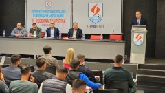 Janović: Sindikat može i mora da bude puna podrška fudbalerima thumb1.jpg