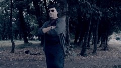 thumb1.jpg