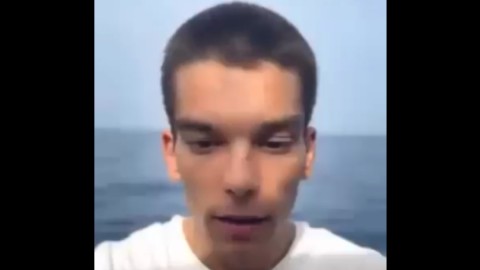 thumb2.jpg