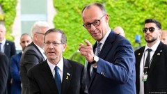 Kad i Fridrih Merc kritikuje Izrael