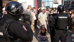 Deveti dan blokada: Podrška privedenima, Vučić najavljuje kraj skupova